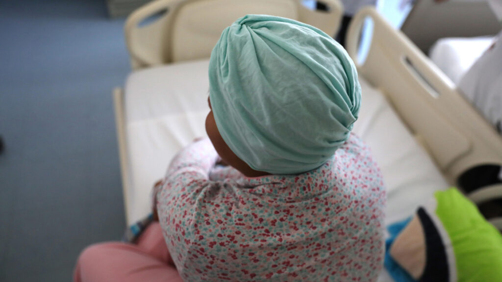 Muertes por cáncer siguen a la baja en Estados Unidos: avances clave y desafíos pendientes